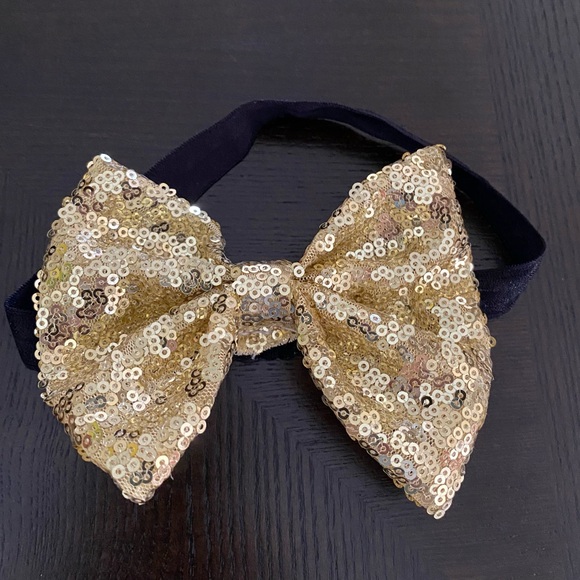 Toddler Girl Sequin Dress. Size 5T - Picture 6 of 13